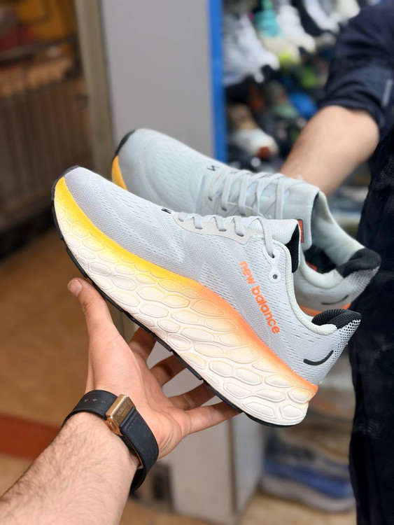 کتونی مسترکوالیتی نیوبالانس مدل Fresh Foam X v4 سایزبندی ۴۰ تا۴۵