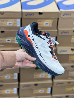 کتونی ضدآب کلمبیا مدل Out Dry ساخت ویتنام سایزبندی40تا45|Columbia Out Dry Goretex