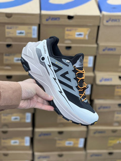 کتونی ضدآب کلمبیا مدل Out Dry ساخت ویتنام سایزبندی40تا45|Columbia Out Dry Goretex