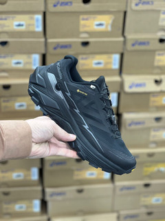 کتونی ضدآب کلمبیا مدل Out Dry ساخت ویتنام سایزبندی40تا45|Columbia Out Dry Goretex