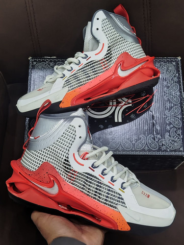 کتونی بسکتبال مردانه نایک ایر زوم جیتی جامپ | ساخت ویتنام | سایزهای ۴۰، ۴۲ و ۴۵ | Men Nike Air Zoom Gt Jump