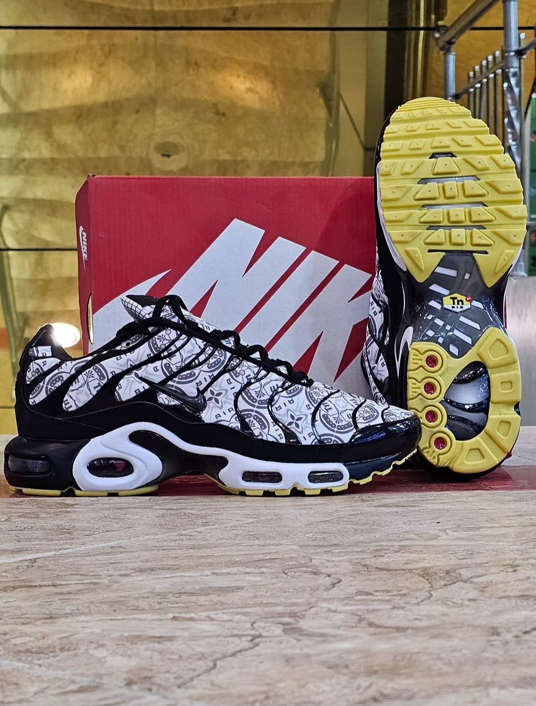 کتونی مسترکوالیتی نایک ایر مکس تی ان ساخت ویتنام سایزبندی 40تا45 | Nike Air Max TN