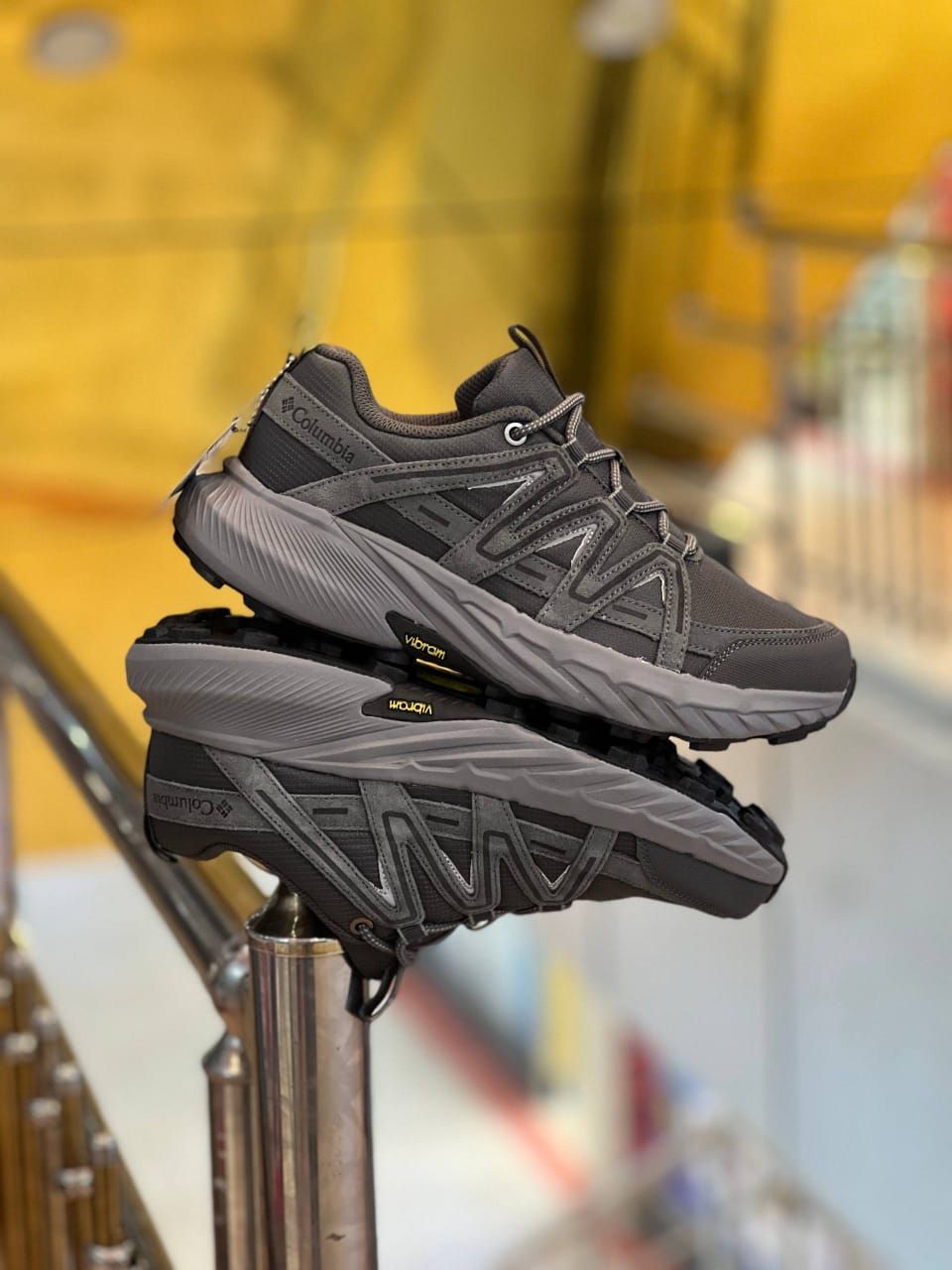 کتونی ترکینگ و طبیعت‌گردی کلمبیا گورتکس مردانه سایز ۴۰ الی ۴۵ ساخت ویتنام|Columbia GORE-TEX Waterproof Hiking Shoes