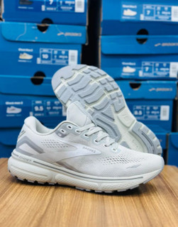 کتونی رانینگ و پیادهروی بروکس گاست ۱۵ ساخت ویتنام سایز 36 الی 45 | Brooks Ghost 15