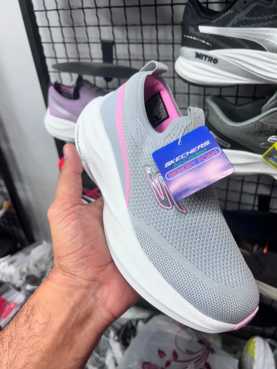 کتونی مسترکوالیتی اسکیچرز مکس کوشن ساخت ویتنام سایزبندی 37 الی ۴۰ | Skechers Max Cushioning
