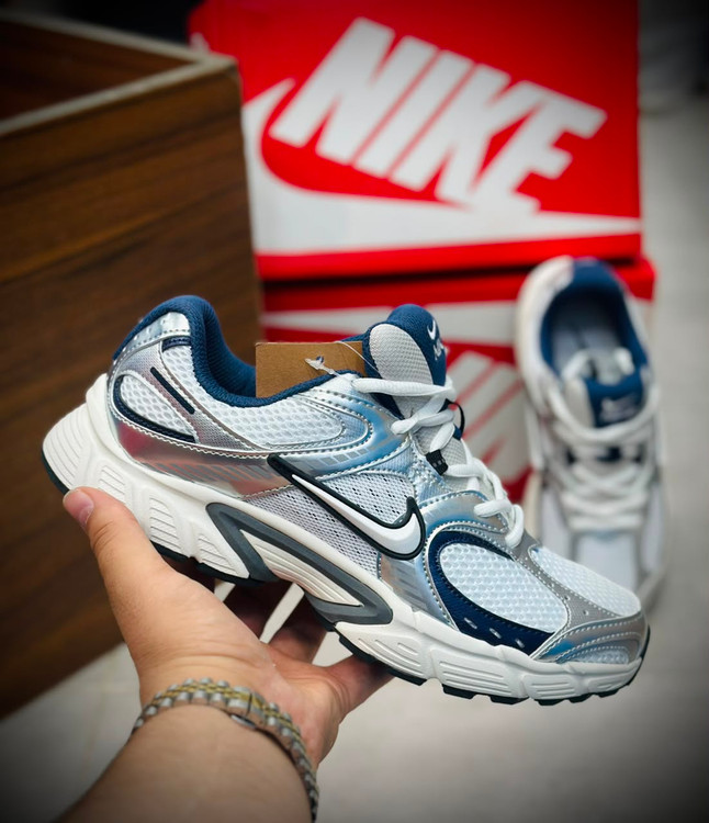کتونی نایک V5K RNR سایز 37 الی 45 ساخت ویتنام  | Nike V5k RNR