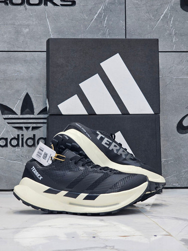 کتونی مسترکوالیتی آدیداس ترکس سایز ۴۰ الی ۴۵ ساخت ویتنام | Adidas Terrex
