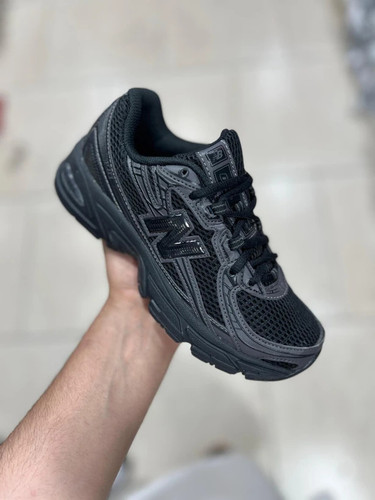 کتونی نیوبالانس 740 سایز ۳۶ الی ۴۵ ساخت ویتنام | New Balance 740