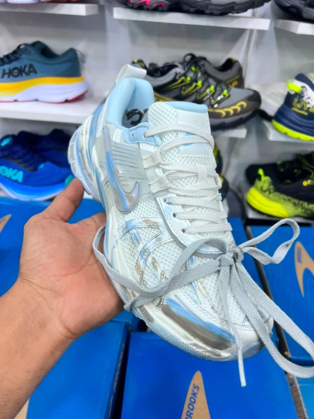 کتونی مسترکوالیتی نایک وی تو کی ساخت ویتنام سایزبندی 37 الی 45 | Nike V2K Run