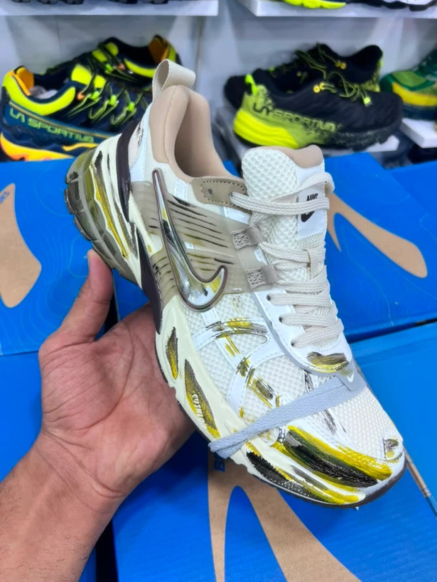 کتونی مسترکوالیتی نایک وی تو کی ساخت ویتنام سایزبندی 37 الی 45 | Nike V2K Run