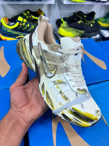 کتونی مسترکوالیتی نایک وی تو کی ساخت ویتنام سایزبندی 37 الی 45 | Nike V2K Run