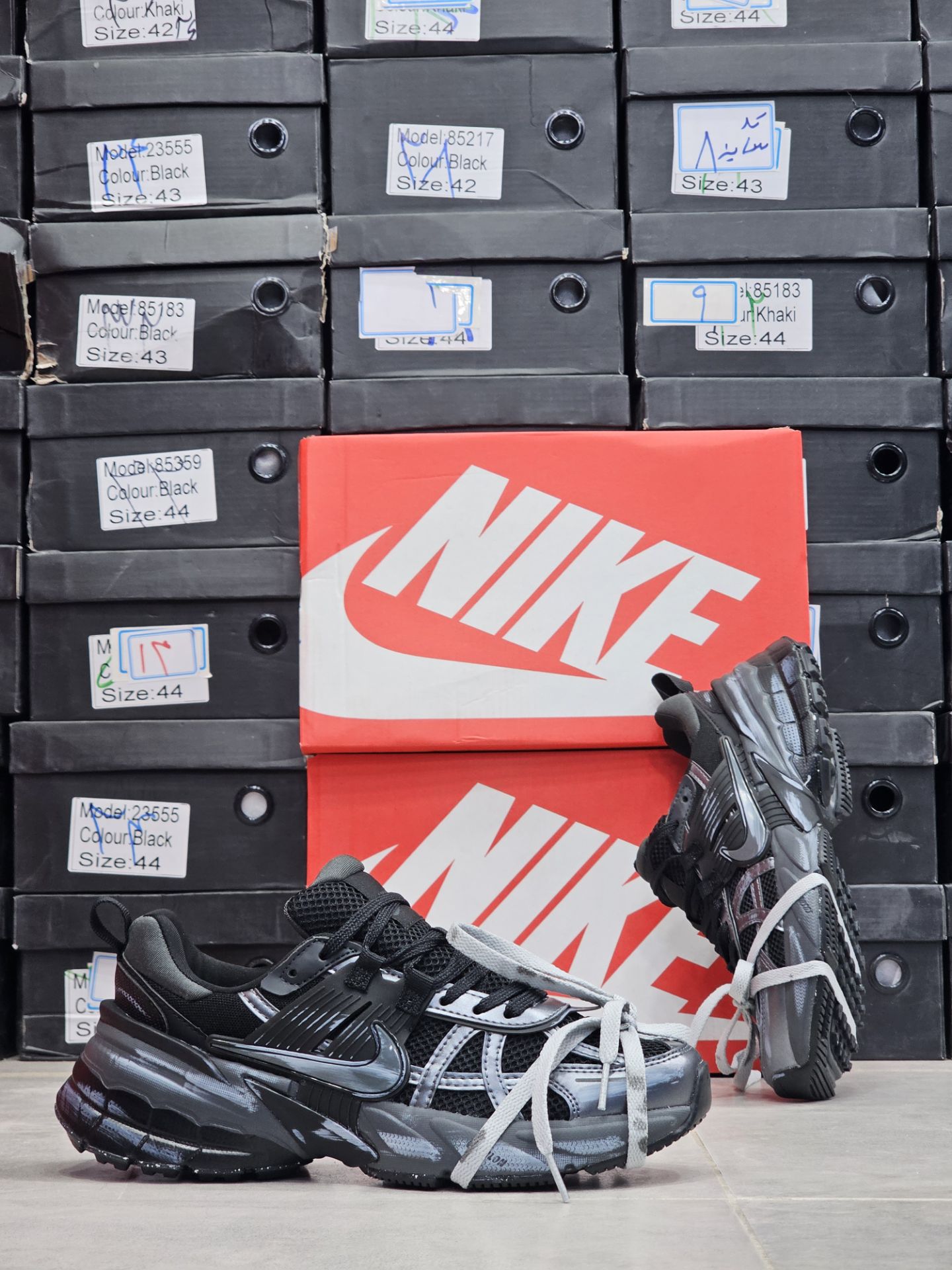 کتونی مسترکوالیتی نایک وی تو کی ساخت ویتنام سایزبندی 37 الی 45 | Nike V2K Run