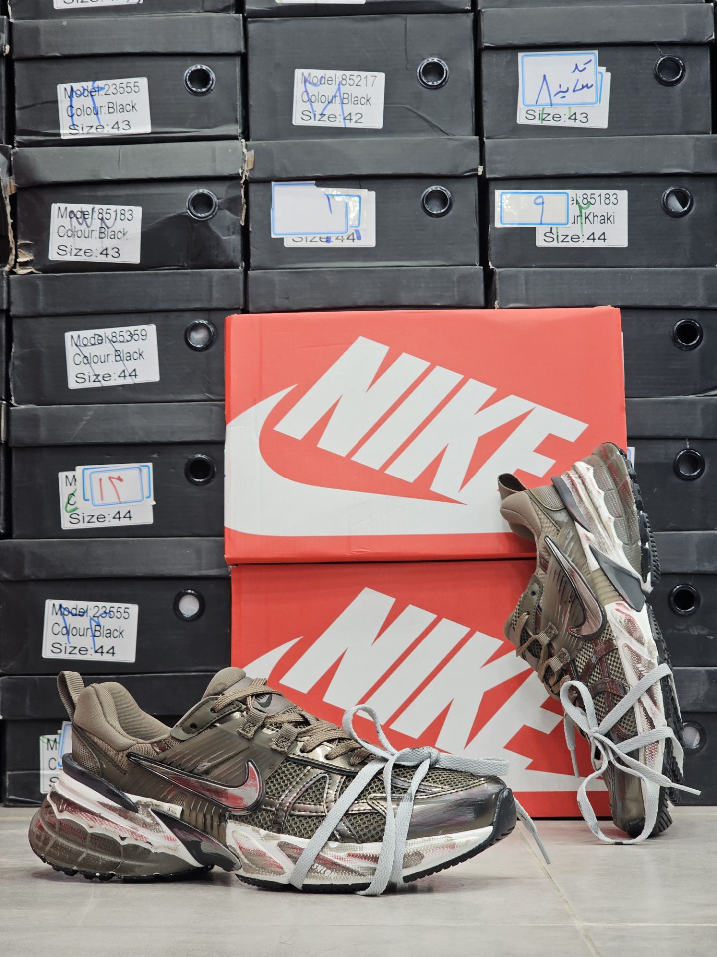 کتونی مسترکوالیتی نایک وی تو کی ساخت ویتنام سایزبندی 37 الی 45 | Nike V2K Run