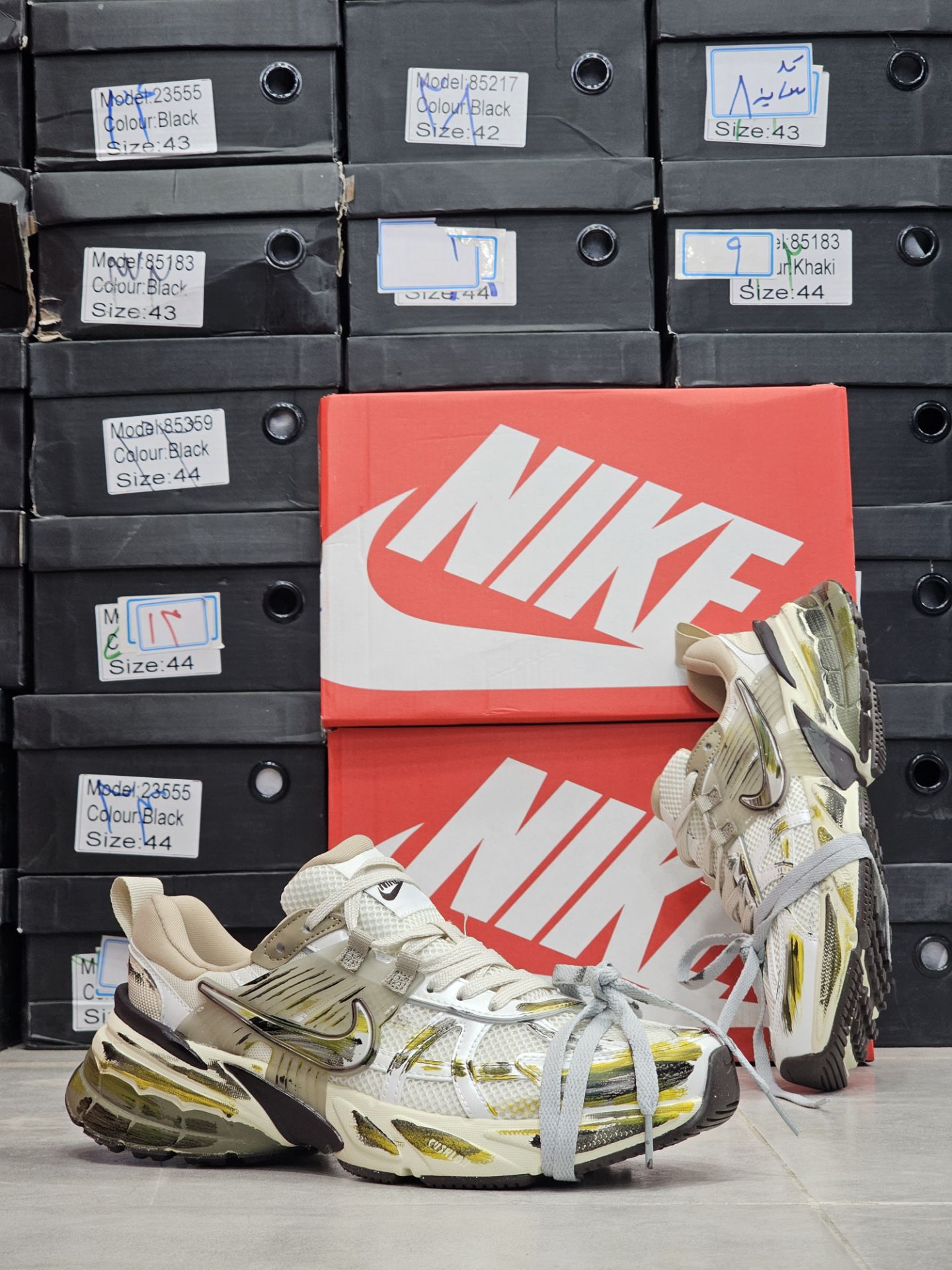 کتونی مسترکوالیتی نایک وی تو کی ساخت ویتنام سایزبندی 37 الی 45 | Nike V2K Run