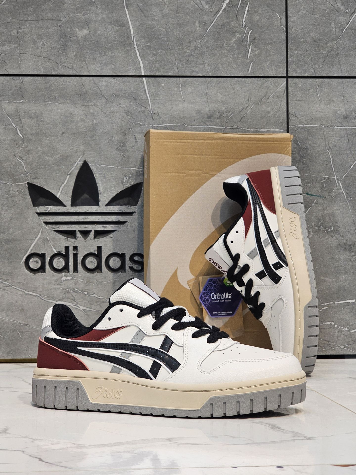 کتونی اسیکس کورت MZ 2.0 سایز 40الی 45 ساخت ویتنام | ASICS Court MZ 2.0