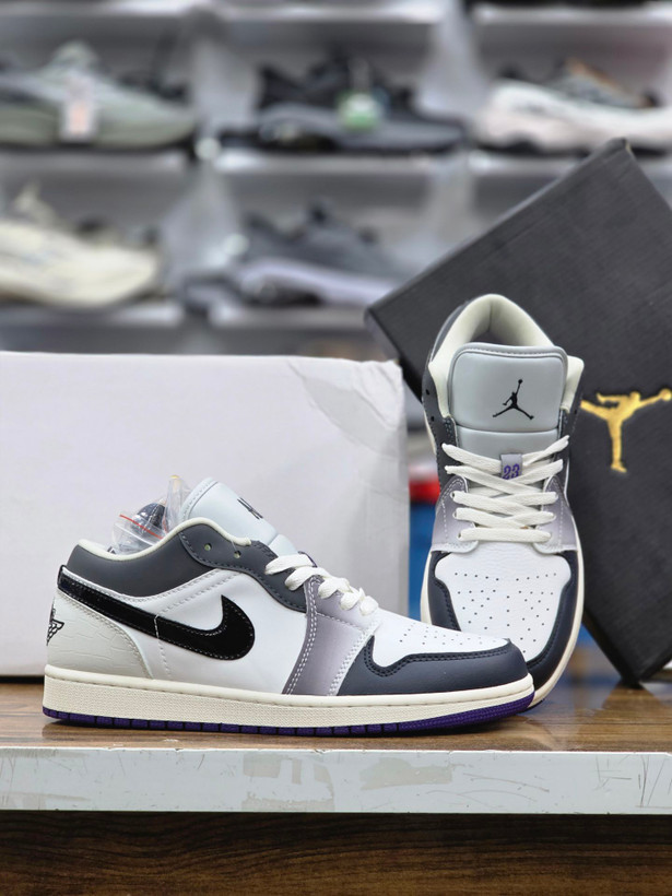 کتونی نایک ایر جردن وان ساق کوتاه سایز ۴۰ تا ۴۵ ساخت ویتنام | Nike Air Jordan 1 Low Vietnam