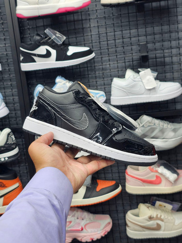 کتونی نایک ایر جردن وان ساق کوتاه سایز ۴۰ تا ۴۵ ساخت ویتنام | Nike Air Jordan 1 Low Vietnam
