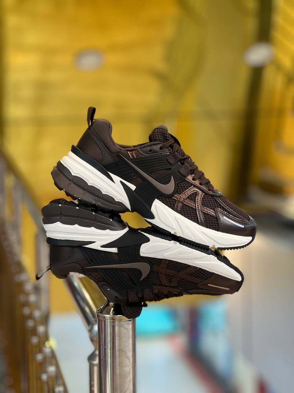 کتونی مسترکوالیتی نایک وی تو کی ساخت ویتنام سایزبندی 37 الی 45 | Nike V2K Run