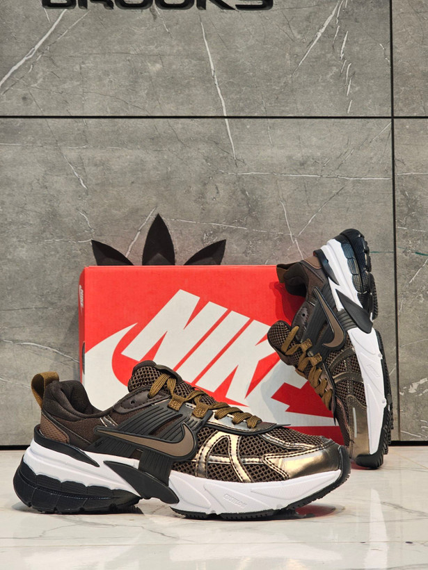 کتونی مسترکوالیتی نایک وی تو کی ساخت ویتنام سایزبندی 37 الی 45 | Nike V2K Run