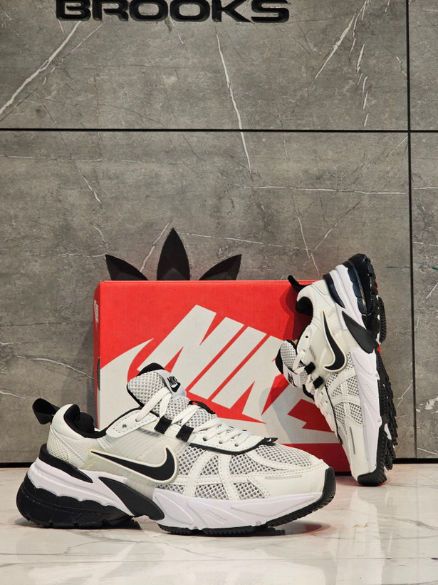 کتونی مسترکوالیتی نایک وی تو کی ساخت ویتنام سایزبندی 37 الی 45 | Nike V2K Run