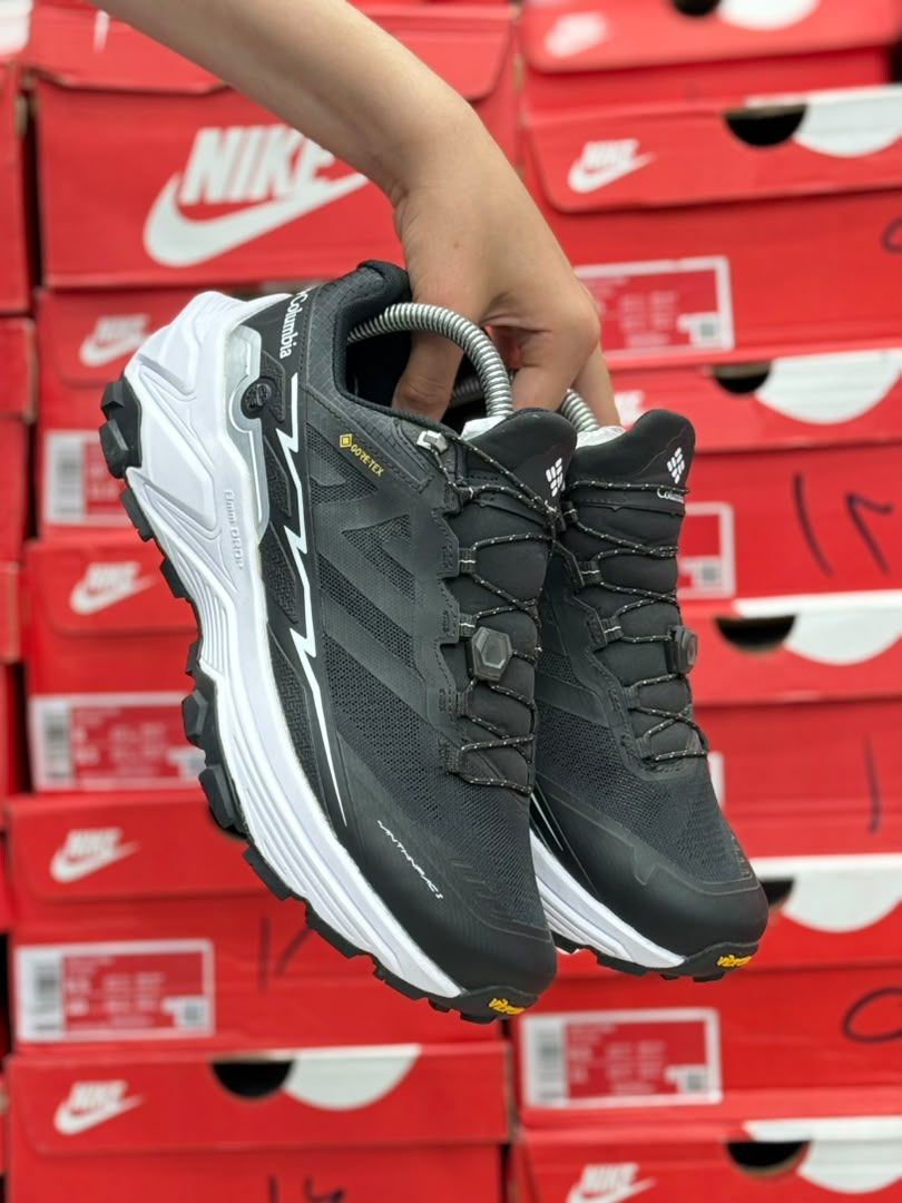 کتونی ضدآب کلمبیا مدل Out Dry ساخت ویتنام سایزبندی40تا45 | Columbia Out Dry Goretex