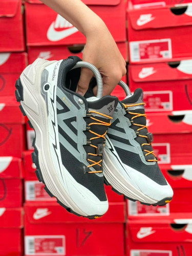 کتونی ضدآب کلمبیا مدل Out Dry ساخت ویتنام سایزبندی40تا45 | Columbia Out Dry Goretex