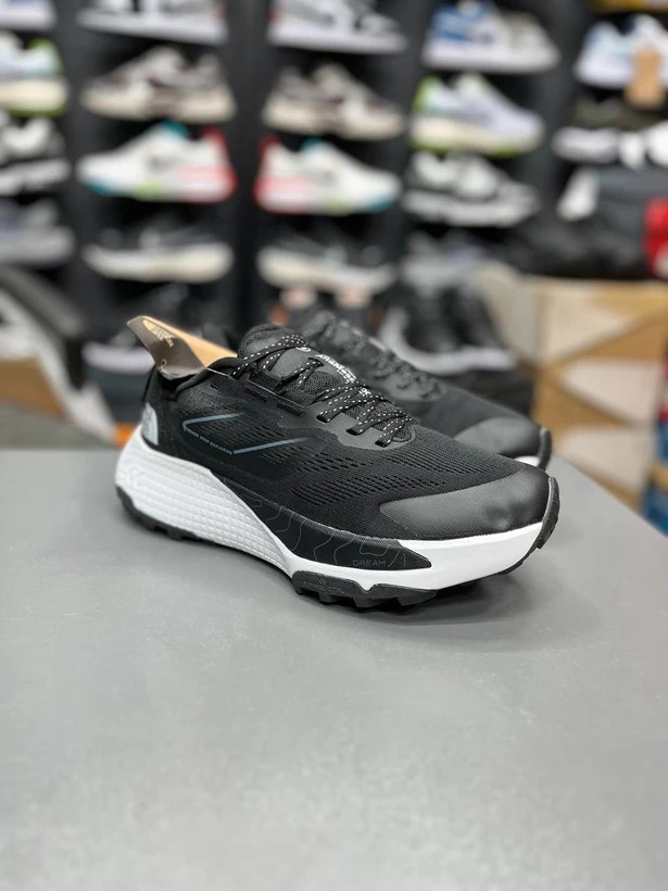 کتونی نورث فیس مدل آلتامسا ۵۰۰ ساخت ویتنام سایزبندی 40 الی 45 | The North Face Altamesa 500