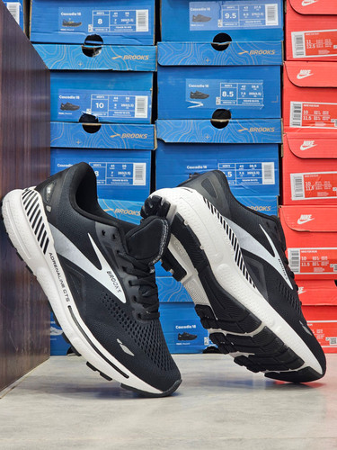 کتونی بروکس آدرنالین جیتیاس ۲۳ سایزبندی 40تا45 ساخت ویتنام | Brooks Adrenaline GTS 23