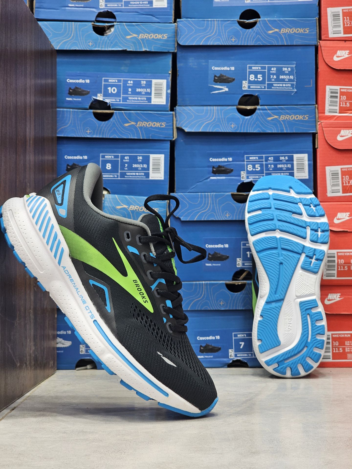 کتونی بروکس آدرنالین جی‌تی‌اس ۲۳ سایزبندی 40تا45 ساخت ویتنام | Brooks Adrenaline GTS 23