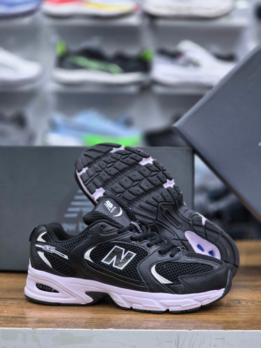 کتونی نیوبالانس 530 مسترکوالیتی سایز 37 الی ۴۵ ساخت ویتنام | New Balance 530
