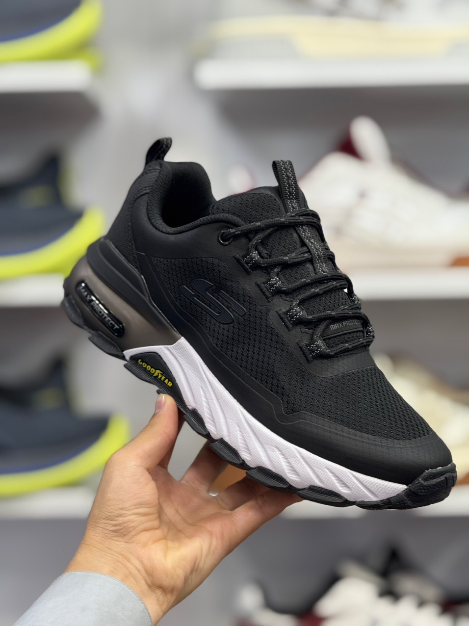 کتونی اسکیچرز مدل مکس پروتکت سایزبندی 40تا45 ساخت ویتنام | Skechers Max Protect