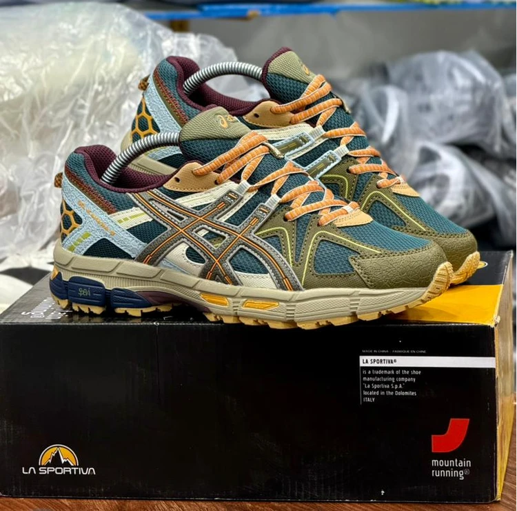 کتونی مسترکوالیتی اسیکس مدل ژل کاهانا 8 مسترکوالیتی سایزبندی 40تا45 ساخت ویتنام | ASICS Gel-Kahana 8