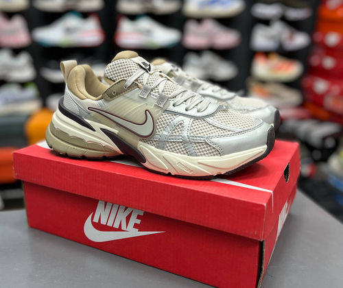 کتونی نایک وی تو کی مسترکوالیتی سایزبندی 37 الی 45 ساخت ویتنام | Nike V2K Run