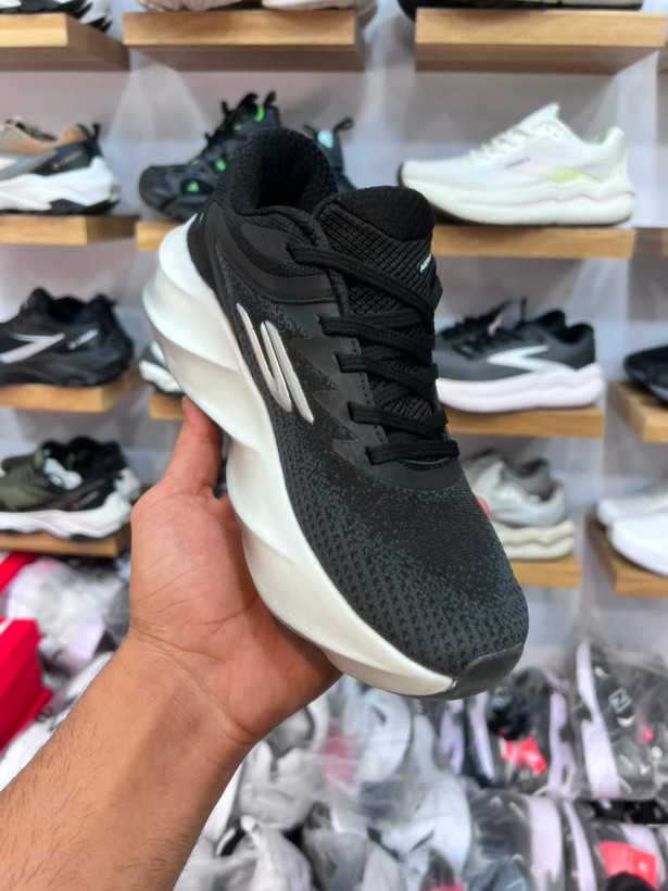 کتونی اسکیچرز هایپربرست کربن مسترکوالیتی سایز ۳۶ الی ۴۰ ساخت ویتنام | Skechers Hyperburst Carbon
