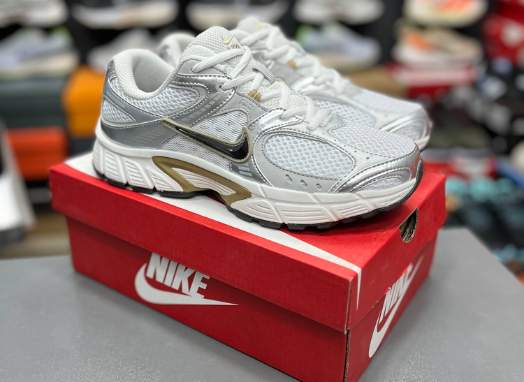کتونی نایک وی فایو کی مسترکوالیتی سایز 37 الی 40 ساخت ویتنام | Nike V5k RNR