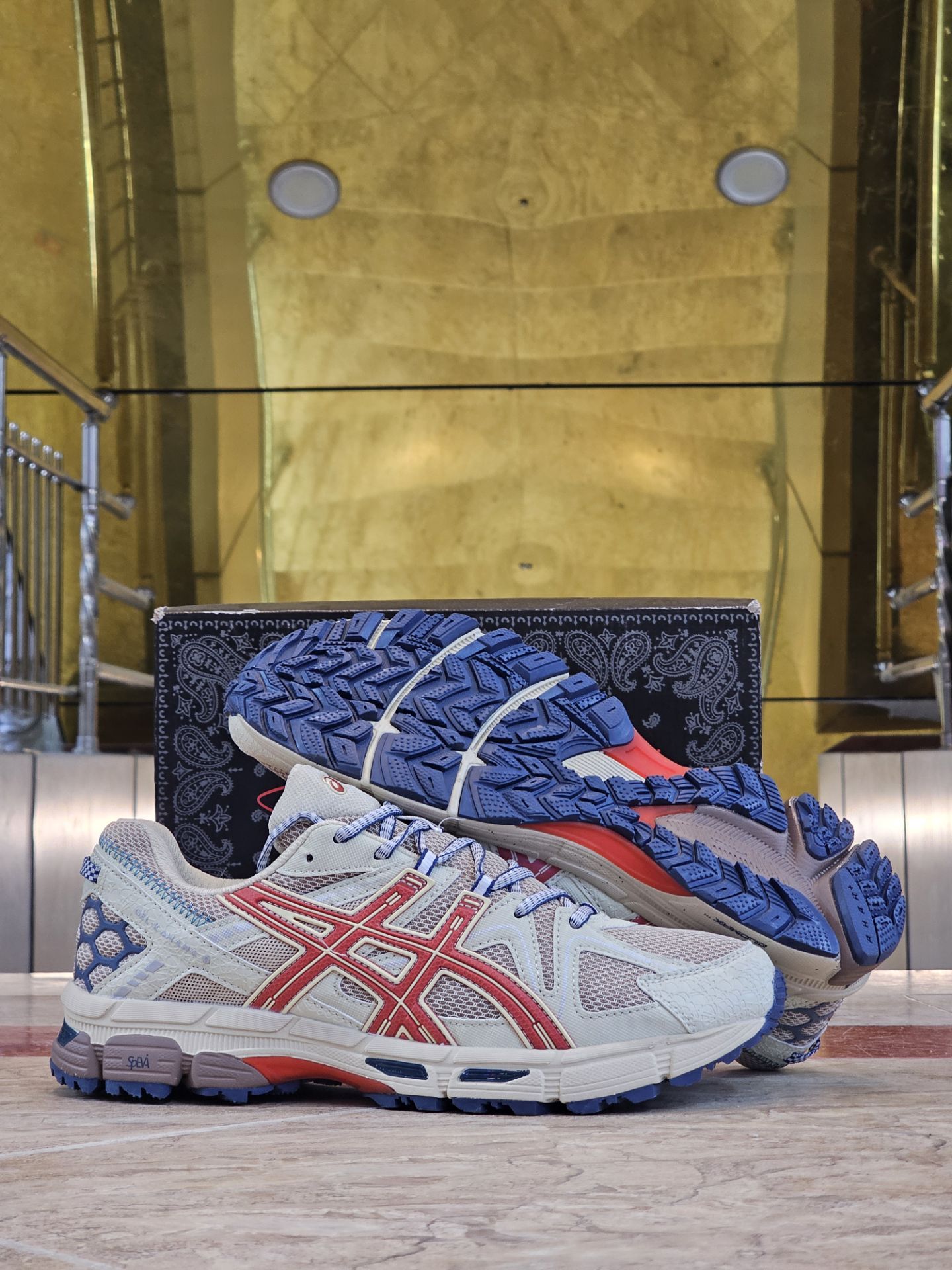 کتونی مسترکوالیتی اسیکس مدل ژل کاهانا 8 مسترکوالیتی سایزبندی 40تا45 ساخت ویتنام | ASICS Gel-Kahana 8