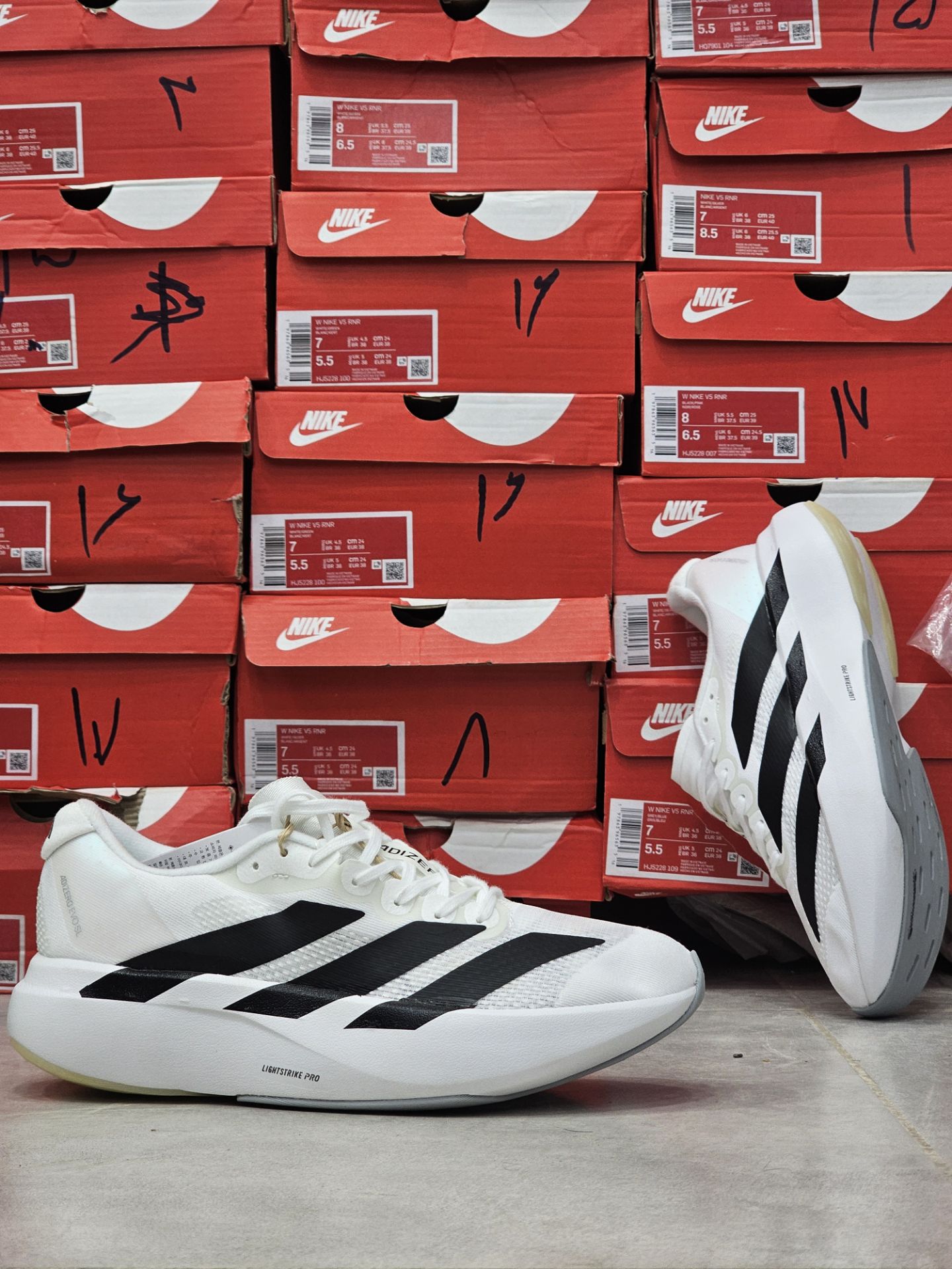 کتونی رانینگ آدیداس آدی زیرو پرو 4 مسترکوالیتی سایز ۳۸ الی 45 ساخت ویتنام | Adidas Adizero Pro 4