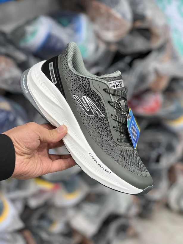 کتونی اسکیچرز هایپربرست کربن مسترکوالیتی سایز ۴۰ الی ۴۵ ساخت ویتنام  | Skechers Hyperburst Carbon
