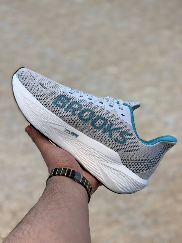 کتونی بروکس هایپریون مکس مسترکوالیتی سایز ۴۰ الی ۴۵ ساخت ویتنام | Brooks Hyperion Max