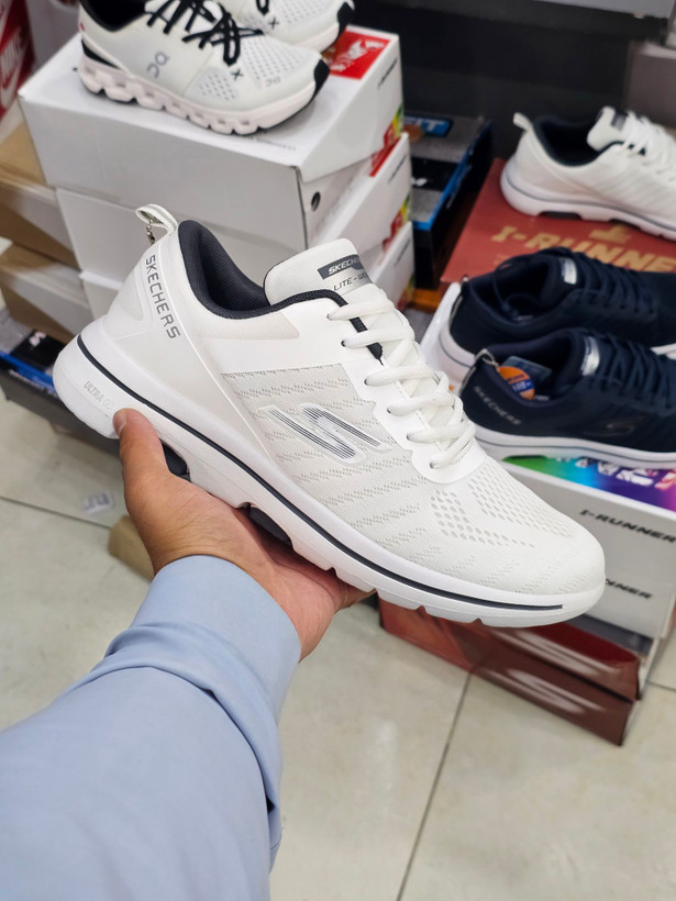 کتونی سایز بزرگ اسکیچرز اولترا گو سایز 40 الی 48 ساخت ویتنام | Skechers Ultra Go